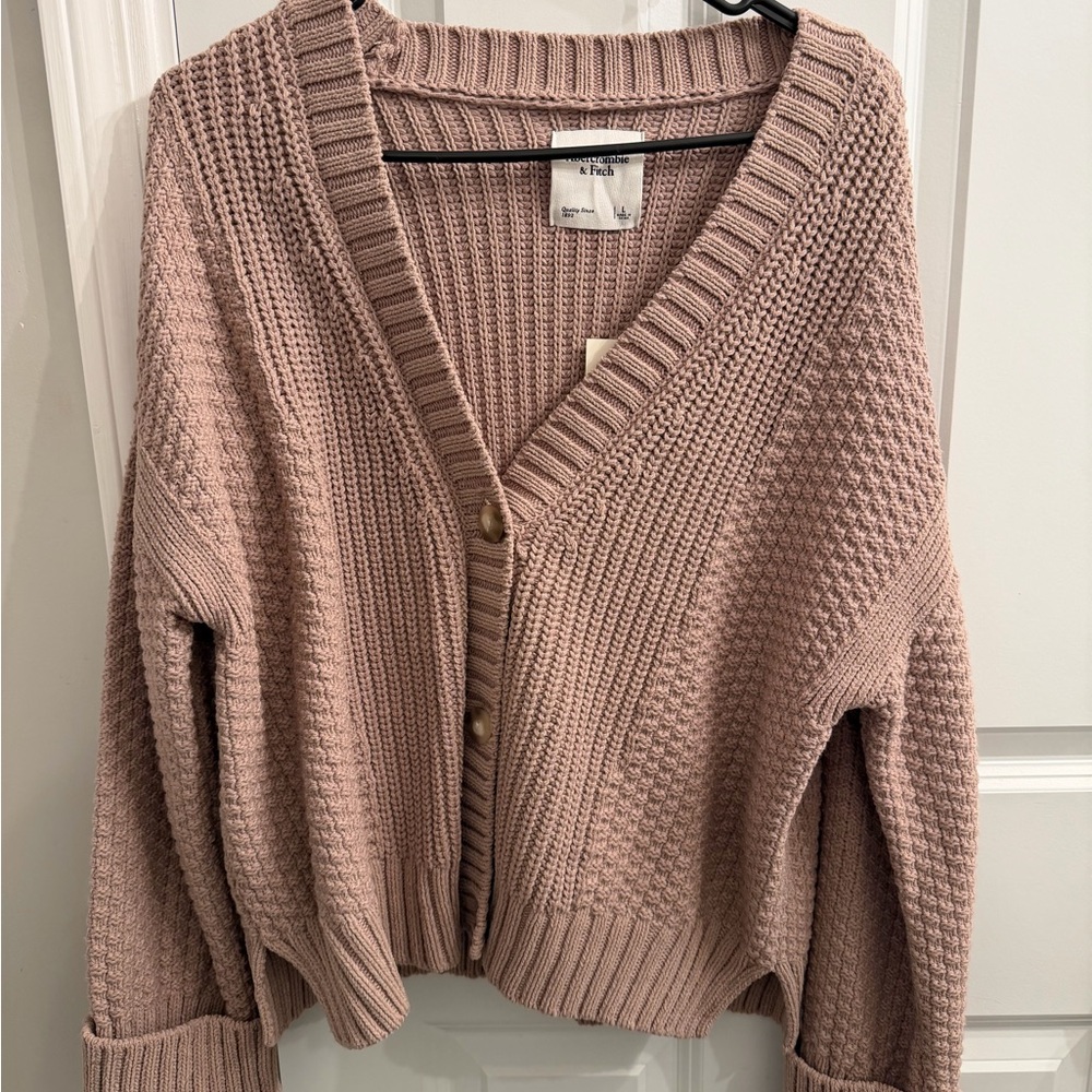 Abercrombie & Fitch beige Knit Cardigan